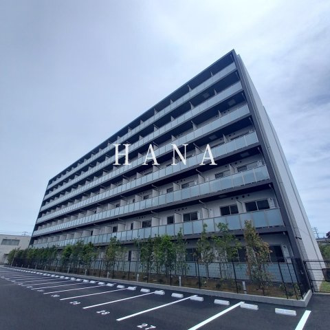 ケイディーエックスレジデンス原木中山の外観