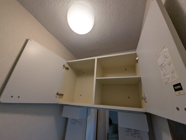 伊丹市春日丘２丁目貸家の収納