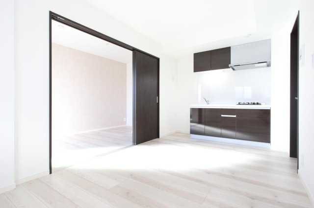 ★ポータル未掲載★尼崎市1棟売りアパート「築2年」「出屋敷駅徒歩7分」の洋室