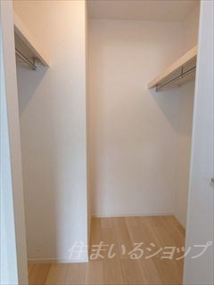 広島市安佐北区亀山７丁目のアパートの収納|ウォークインクローゼット
