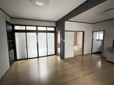 【居間・リビング】 | 油川中道貸家