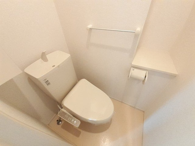 【トイレ】 | カーサ・プレッソ | シンプルで使いやすいトイレです