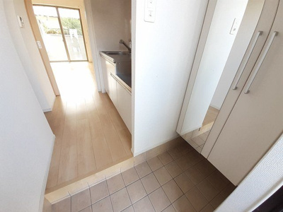 【玄関】 | カーサ・プレッソ | 玄関です