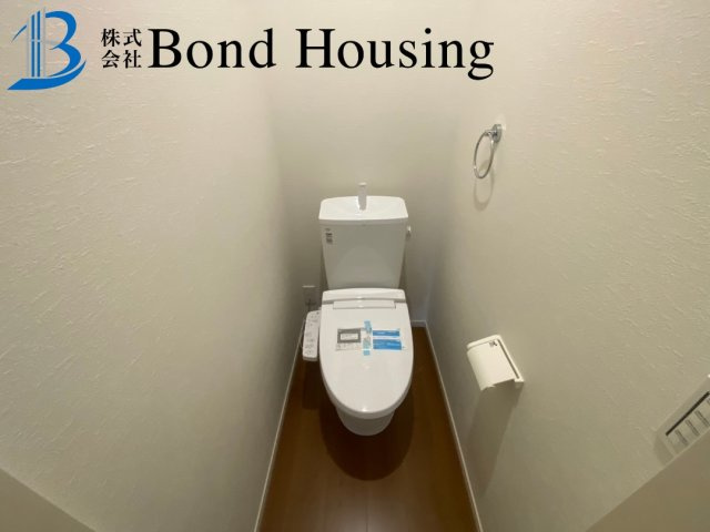 JR魚住駅徒歩8分・お車3台駐車可　魚住町西岡のトイレ