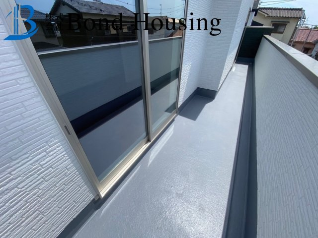 JR魚住駅徒歩8分・お車3台駐車可　魚住町西岡のバルコニー