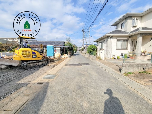 熊本市西区田崎3丁目第1-2棟(1号棟)の前面道路含む現地写真|前面道路です。
