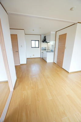 【居間・リビング】 | アクティブファミールＦ | 居室・リビング