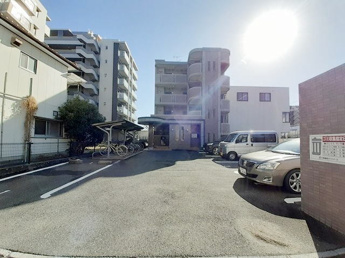 【駐車場】 | 駐車場