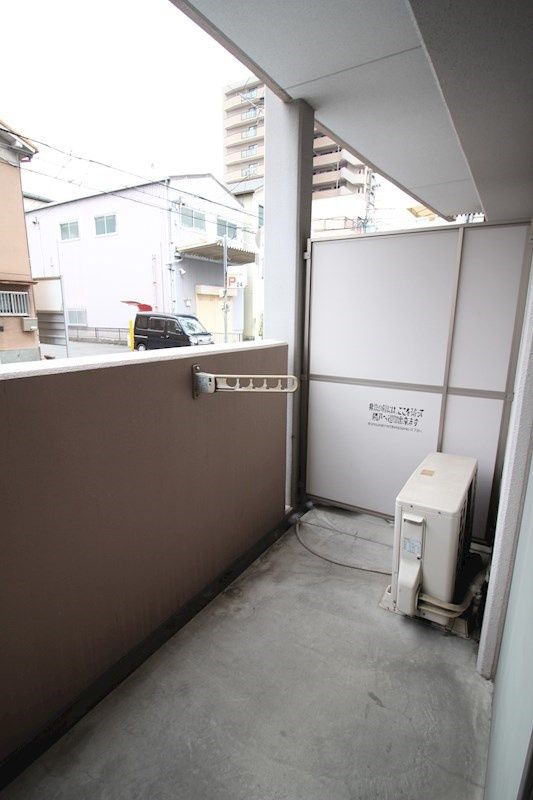 コンフォール平野のバルコニー