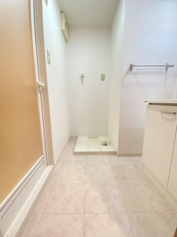 コンフォール平野の設備