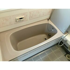 古知野町久保見６６貸家の浴室