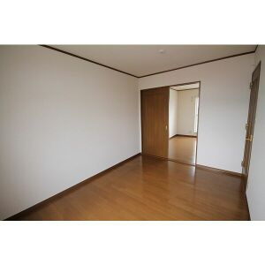 WHITE　BELL　Cの内装