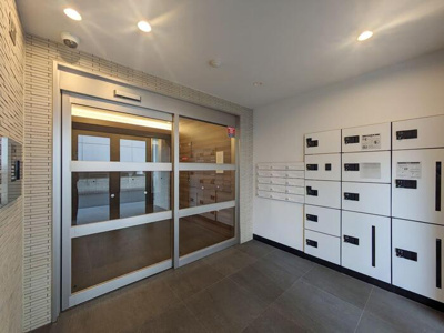 【エントランス】 | Lindre長丘 | エントランス