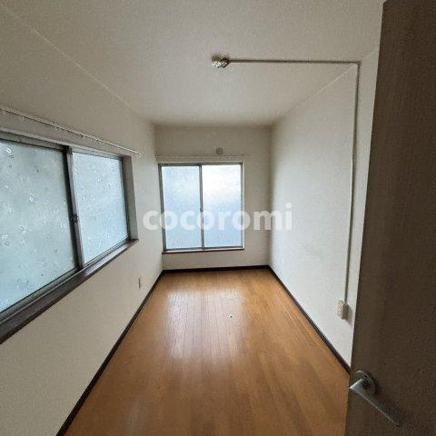 大久保町車庫付きテラスのロビー