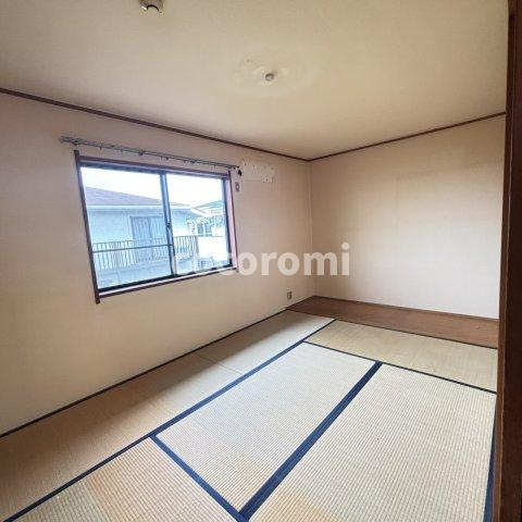 車庫付きメゾネットの和室