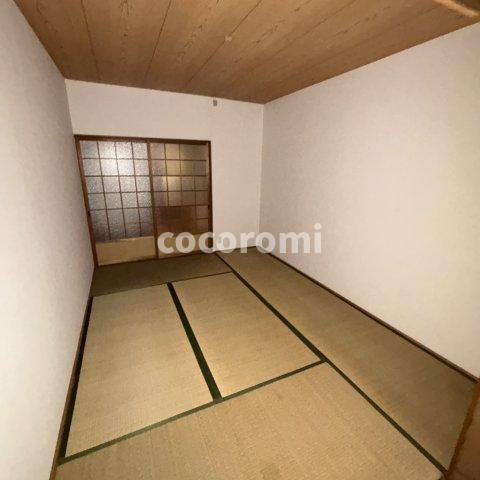 月出町貸家の和室