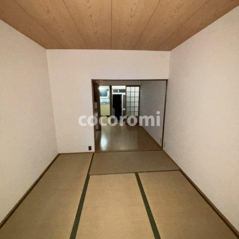 月出町貸家の内装