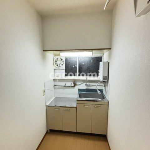 月出町貸家のキッチン