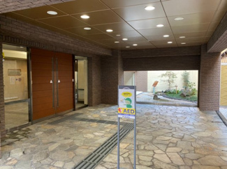 【エントランス】 | コスモシティ梅小路公園