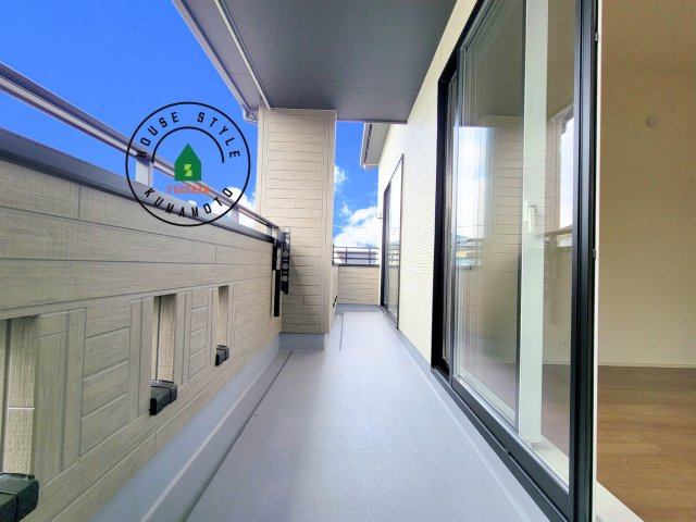 合志市須屋第15-2棟(2号棟)のバルコニー|将来的にウッドデッキなど施工して、素敵なバルコニースペースを活用できます。