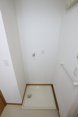 【設備】 | フォーリストベル | 室内洗濯機置き場