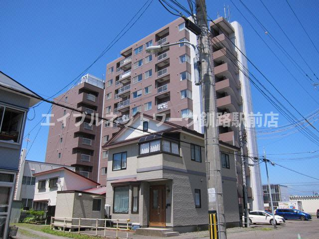 Ｋ＆Ｍビルの外観