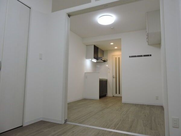 メルベージュ千林大宮の居間・リビング