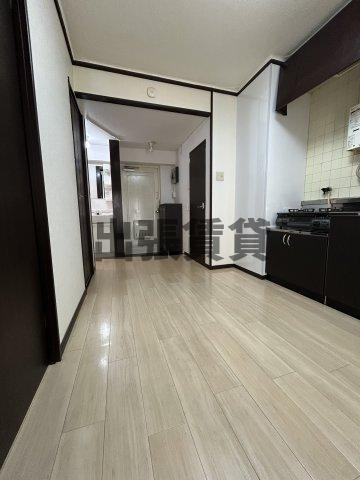 仲介手数料0！！	シャトー共栄の居間・リビング