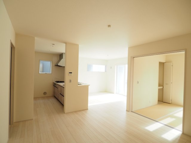 【居間・リビング】 | Livele Garden.S　笹谷大谷地　11号棟 | ★内覧予約で新米2kg★