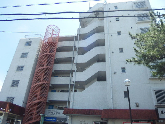 レジデンス本宿苑の外観