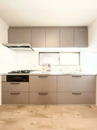 南寺方中通1丁目　中古一戸建てのキッチン|システムキッチン
■物件内覧・資金計画相談・住宅ローン相談、リフォーム相談、お問合せ受付中■
※当日・翌日のご内覧、ご相談はお電話でのお問合せがスムーズです！