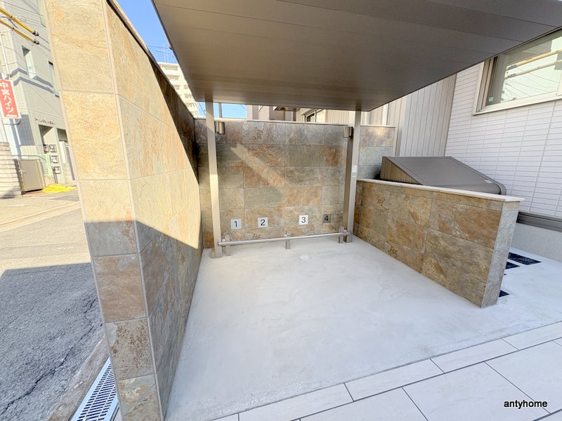 スペチアーレ城北公園の駐車場