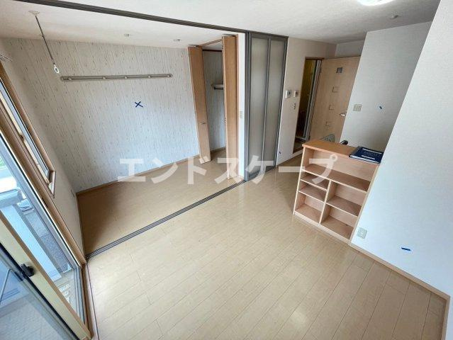 フローレ浜尻の居間・リビング|高崎、前橋、伊勢崎エリアのお部屋探しはエンドスケープまで！お客様の理想お聞かせ下さい♪