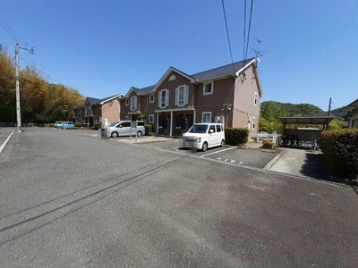 【駐車場】 | カーサ徳光Ａ | 駐車スペースもあります