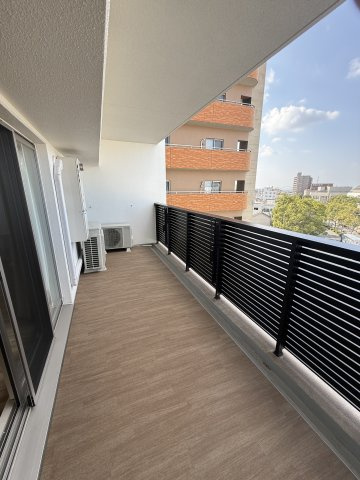 エステムコート和歌山Cityステーションフロントのバルコニー