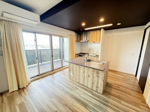 エステムコート和歌山Cityステーションフロントの居間・リビング