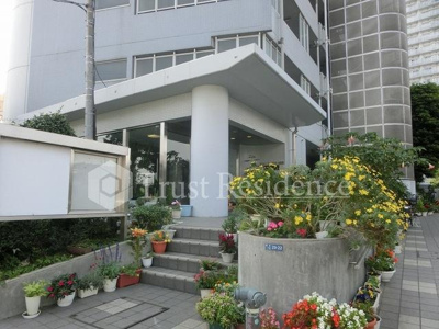 【エントランス】 | ビレッジハウス潮見