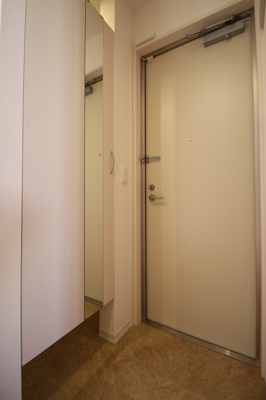 【玄関】 | 優水 C棟 | 302 玄関