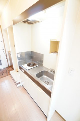 【キッチン】 | アンビションEIGHT | ※同物件・同タイプの写真です。
