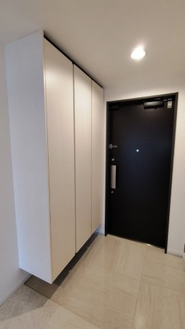 【玄関】 | グレースタワーⅢ