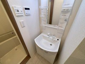 【洗面所】 | キャメル針ケ谷 | 広い洗面スペース