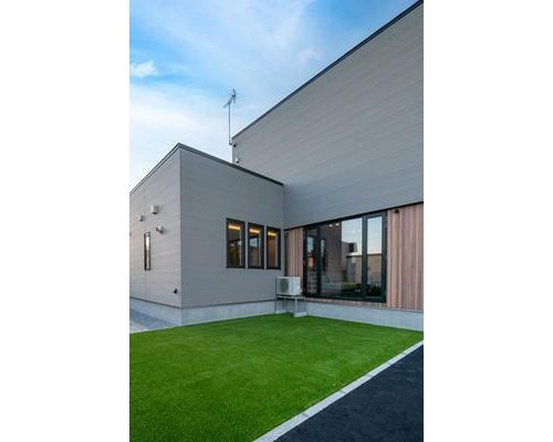 性能×デザイン　アーキテックプランニング自由ケ丘モデルハウス