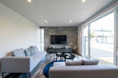 性能×デザイン　アーキテックプランニング自由ケ丘モデルハウス