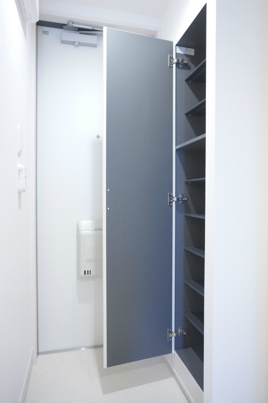 リブリ・マザーユニックスの玄関