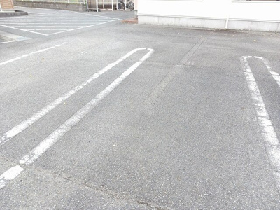 【駐車場】 | グランペール古賀 | 駐車場があります