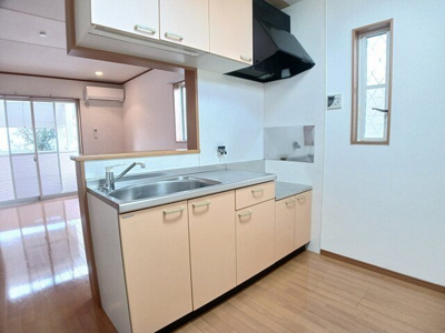【キッチン】 | グランペール古賀 | きれいなキッチンです