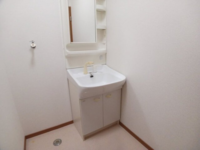 【洗面所】 | グランペール古賀 | 洗面所です