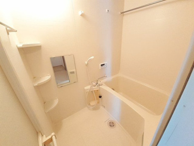 【浴室】 | ソレイユ東山Ⅱ | 落ち着いた空間のお風呂です