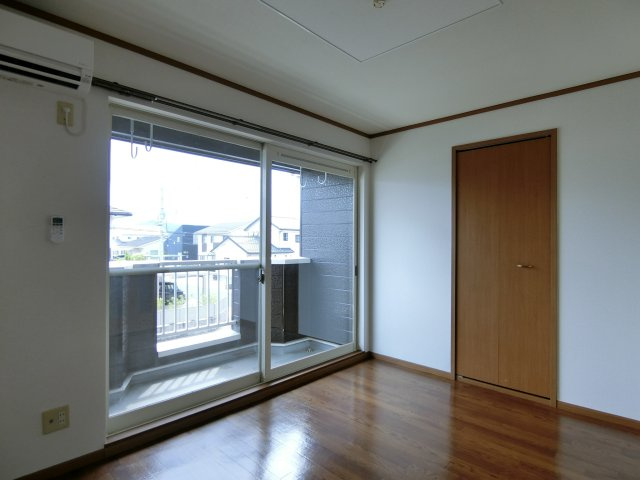 クレーブス・Ｋの居間・リビング