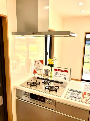 ミサワホーム施工　多度津町　全室南向き５LDKのキッチン